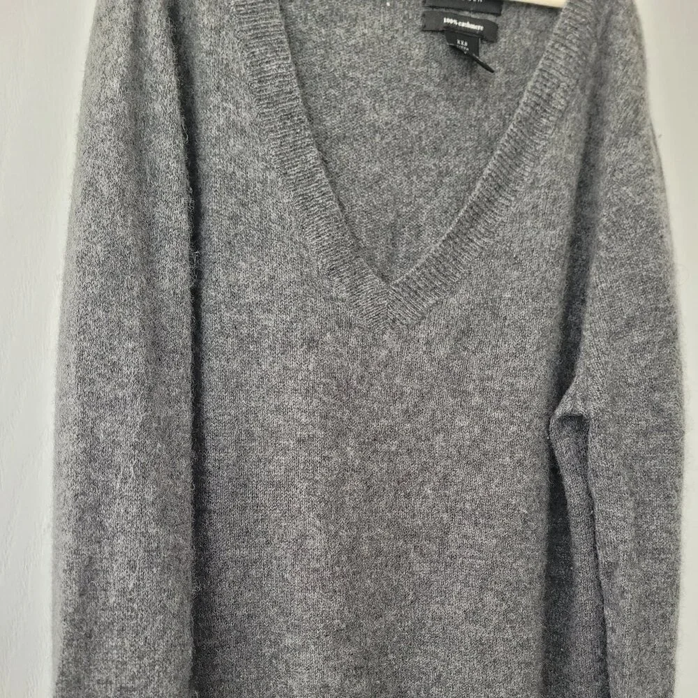 Halogen Cashmere Sweater - Picture 2 of 5